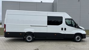 IVECO Daily 35S18A8 V VAN przewóz osób