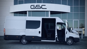 IVECO Daily 35S18A8 V VAN przewóz osób