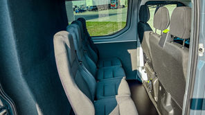 IVECO Daily 35S18 V VAN przewóz osób