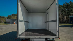 IVECO Daily 35S18A8 KONTENER