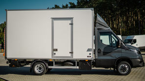 IVECO Daily 35C18 KONTENER