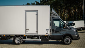 IVECO Daily 35C18 KONTENER